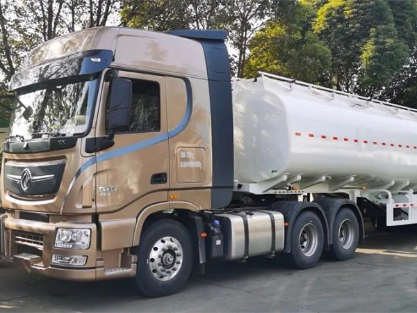 30臺(tái)凌宇罐車(chē)出口非洲，降本增效看得見(jiàn)！