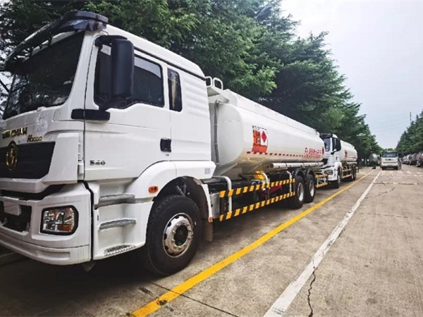 海外發(fā)車(chē)！中集凌宇實(shí)力交付，“量身定制”贏得市場(chǎng)贊譽(yù)！